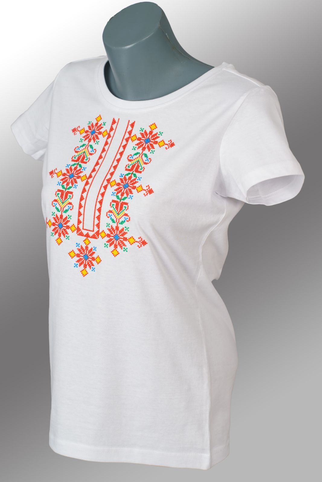 Дамска блуза с бродерия 106W