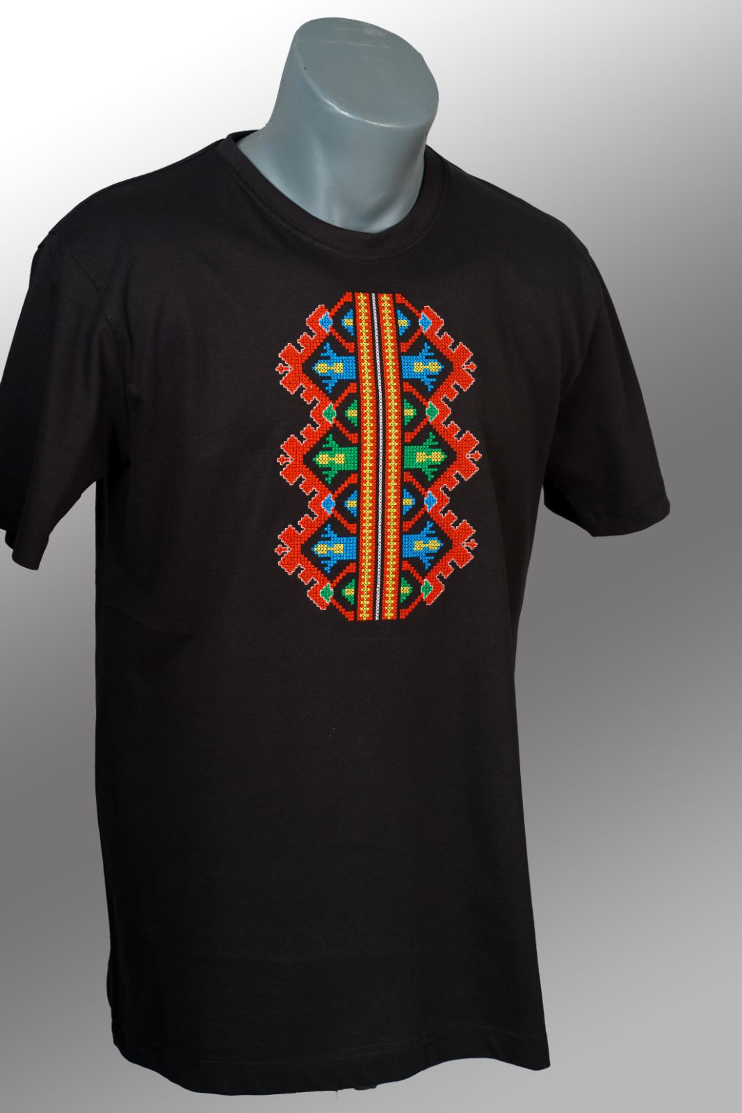 Мъжка тениска с бродерия 202